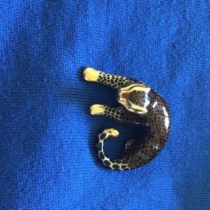 14k leopard slide pendant